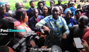 Le pasteur Paul Enenche dénonce le massacre des 13 et 14 juin à Yelwata, dans lÉtat de Benue, au Nigeria, dans un reportage de TRT World.