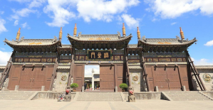 Gates of the Temple of Confucius in Datong, Shanxi, China.