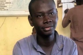 Yahaya Sharif-Aminu, qui est toujours en prison en attente dun nouveau procès, a demandé à la Cour suprême du Nigéria de déclarer la loi de lÉtat de Kano sur le blasphème inconstitutionnelle.