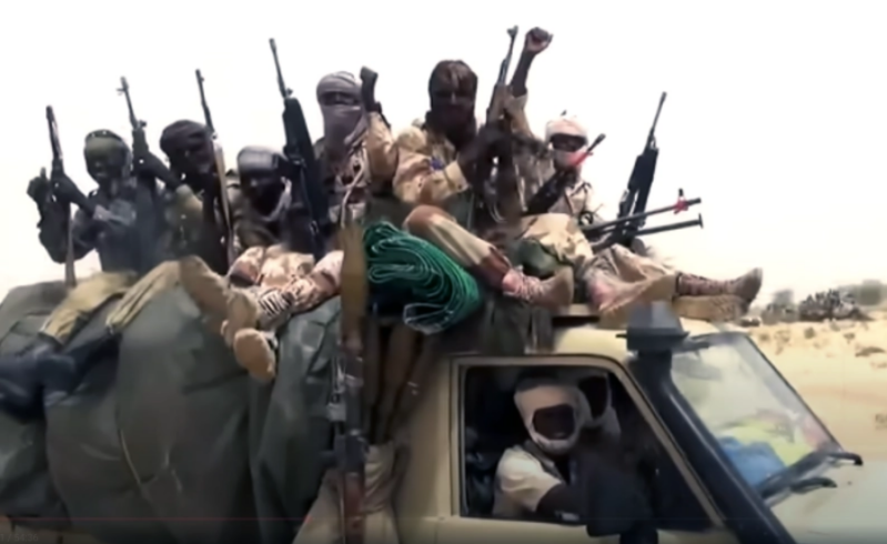 Capture décran dune vidéo montrant des militants armés au Nigéria.