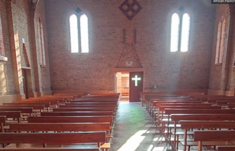 Selon lAfrican Pastors Fellowship, seules 23 des 239 églises anglicanes du diocèse de Kigeme sont restées ouvertes après lentrée en vigueur de la réglementation.