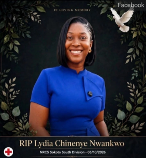 Hommage de la Croix-Rouge nigériane à Lydia Nwankwo,