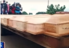 Cortège funèbre pour 27 chrétiens tués au Nigeria