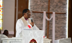 L’Église anglicane du Nigeria rompt avec l’Église d’Angleterre après la nomination de la nouvelle archevêque de Cantorbéry favorable aux unions homosexuelles