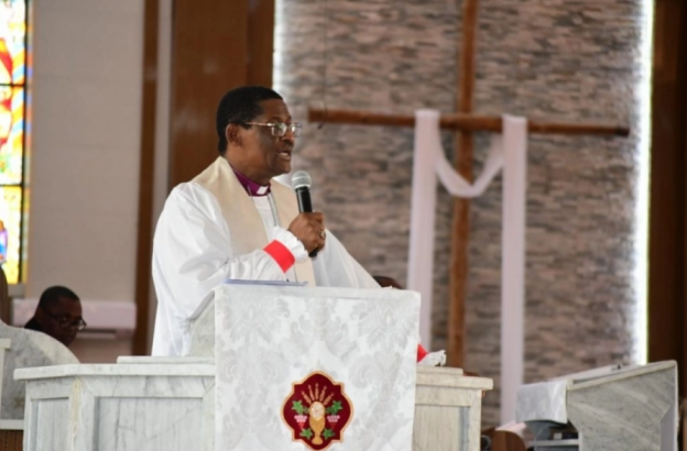 L’Église anglicane du Nigeria rompt avec l’Église d’Angleterre après la nomination de la nouvelle archevêque de Cantorbéry favorable aux unions homosexuelles