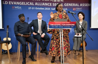 Un panel de l’Alliance évangélique mondiale souligne le rôle central de l’Afrique dans la croissance du mouvement évangélique mondial et la nécessité de la formation