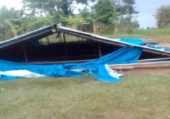 Un musulman attaque sa famille et démolit un bâtiment d’église