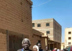 La police arrête un pasteur au Soudan dans une apparente tentative de saisie de propriété