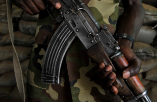 Cesser de ne rechercher qu’un mobile religieux à l’hostilité