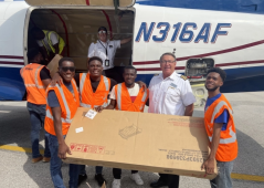 Agape Flights rend hommage à deux pilotes dévoués à Jésus et aux autres