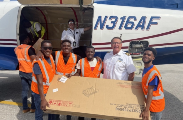 Agape Flights rend hommage à deux pilotes dévoués à Jésus et aux autres